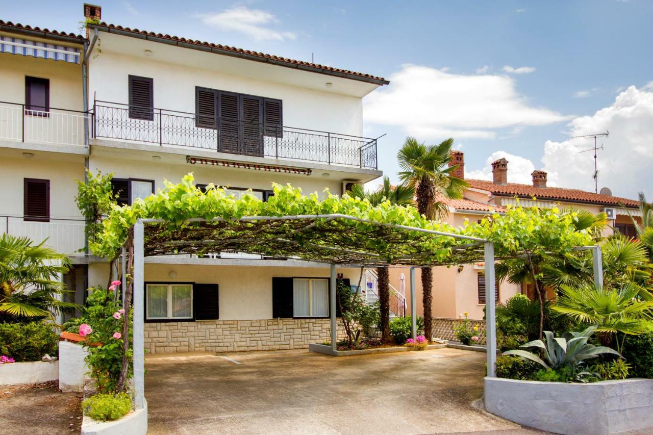 Apartment Brle Poreč Exterior foto